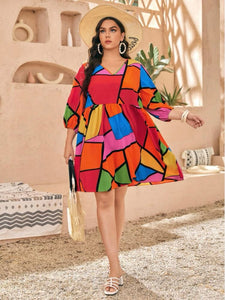 V-neck 3/4 Sleeve Geo Print Plus Size Dress