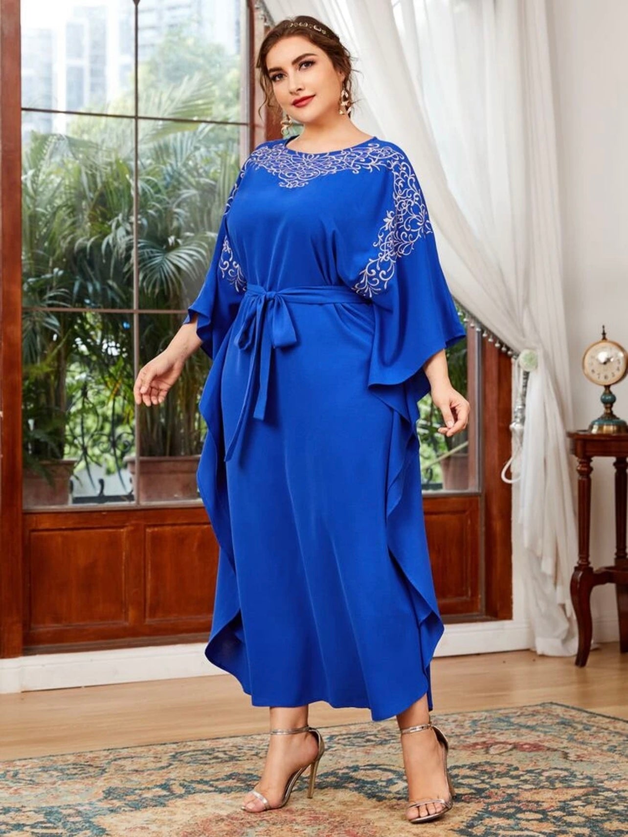 Embroidery Upper Batwing Sleeve Self Belt Plus Size Dress