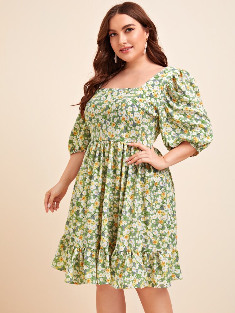 Square Neck Ruffle Hem Ditsy Floral Plus Size Babydoll Dress