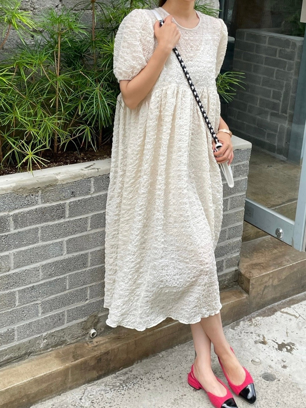 Elastic Sleeve Solid Bubble Babydoll Dress