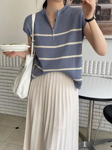 Front Zipper Stripe Knitted Top